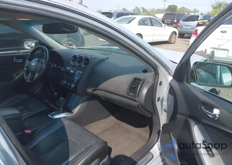 2010 Nissan Altima 3.5 Sr from USA, damaged, VIN 1N4BL2AP8AC190594